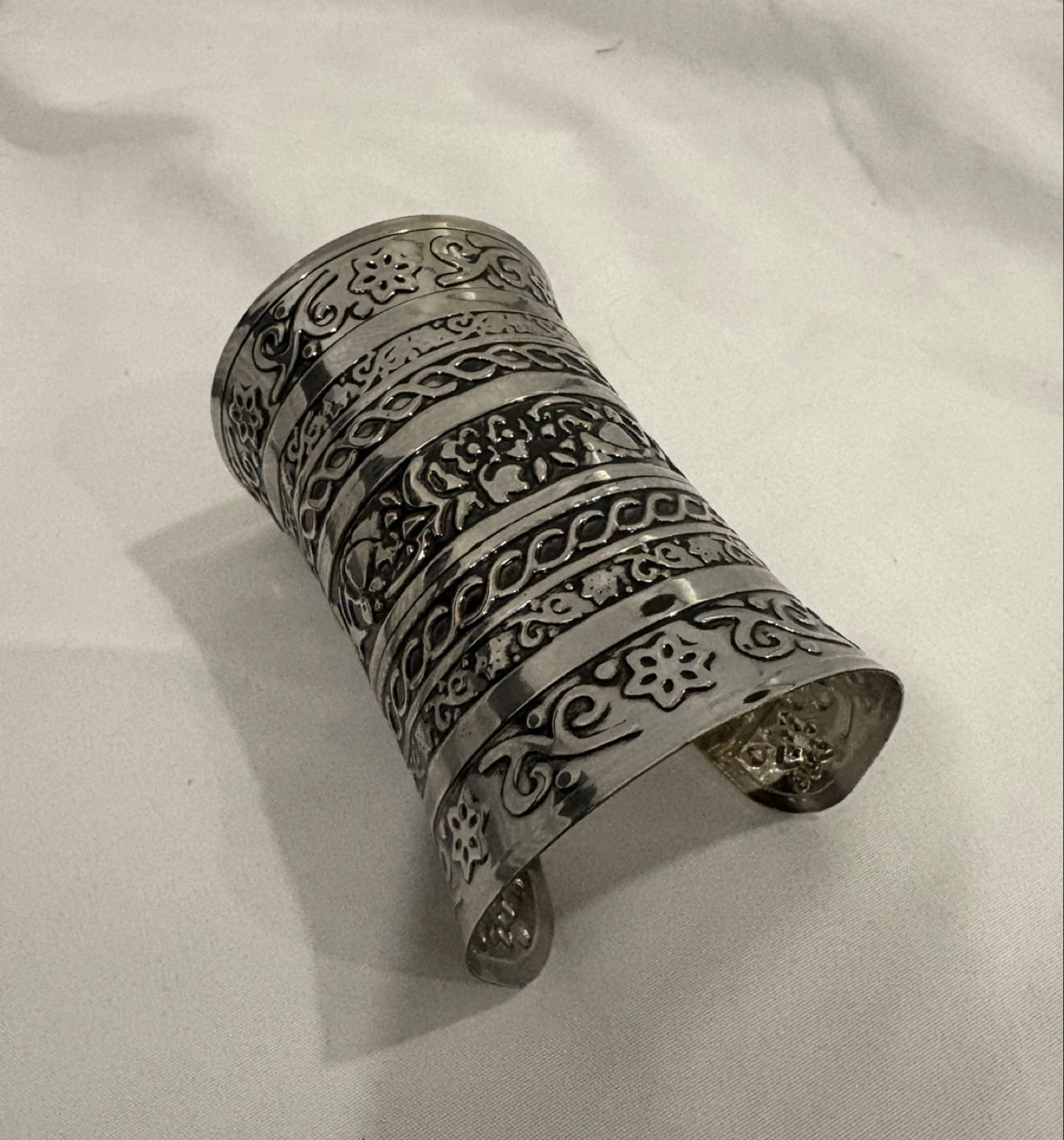 Silver Metal Cuff Bracelet with Intricate Floral Design - photo 2