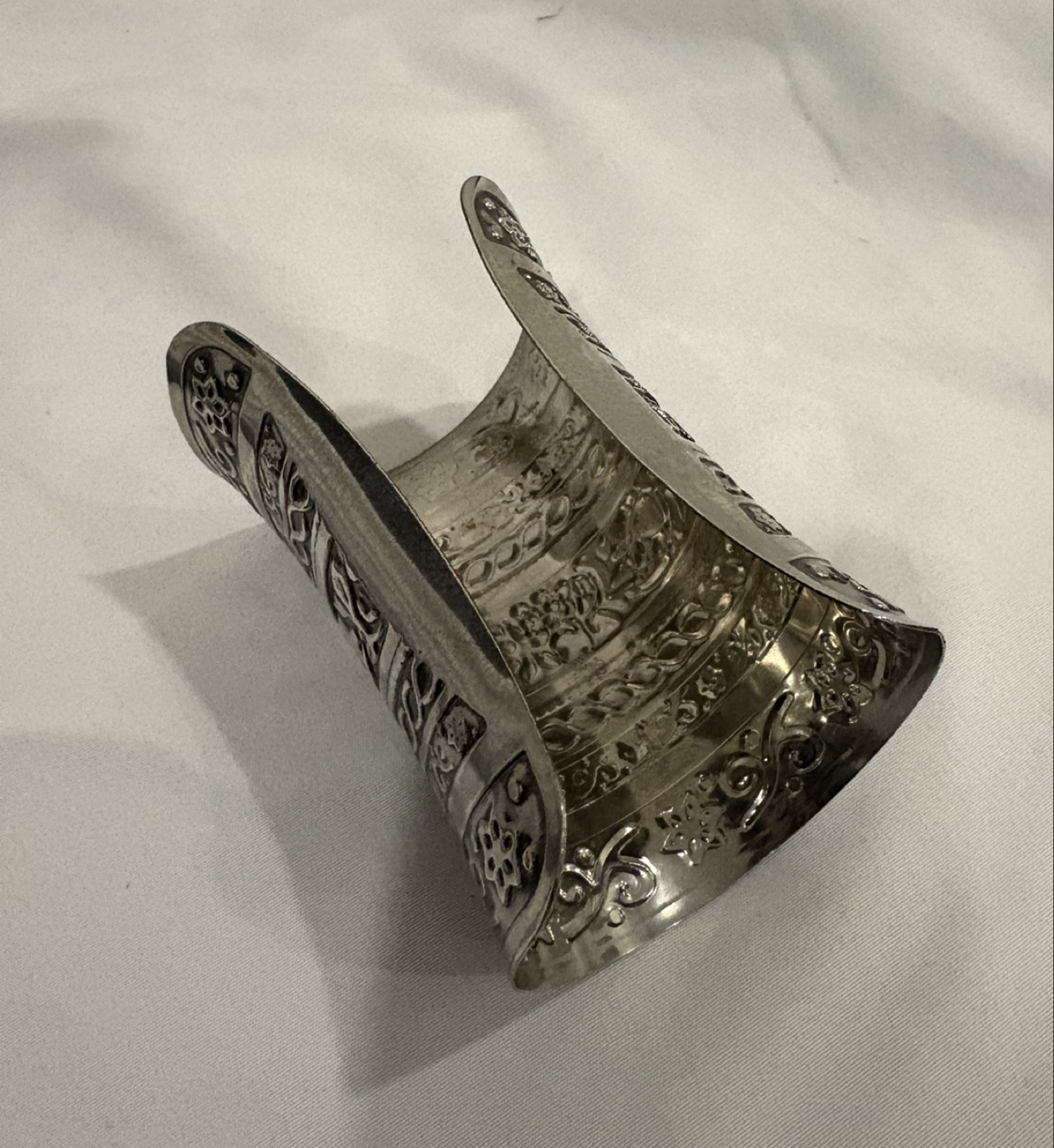 Silver Metal Cuff Bracelet with Intricate Floral Design - photo 3