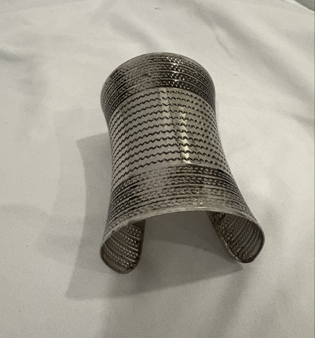 Silver Metal Cuff Bracelet - photo 3