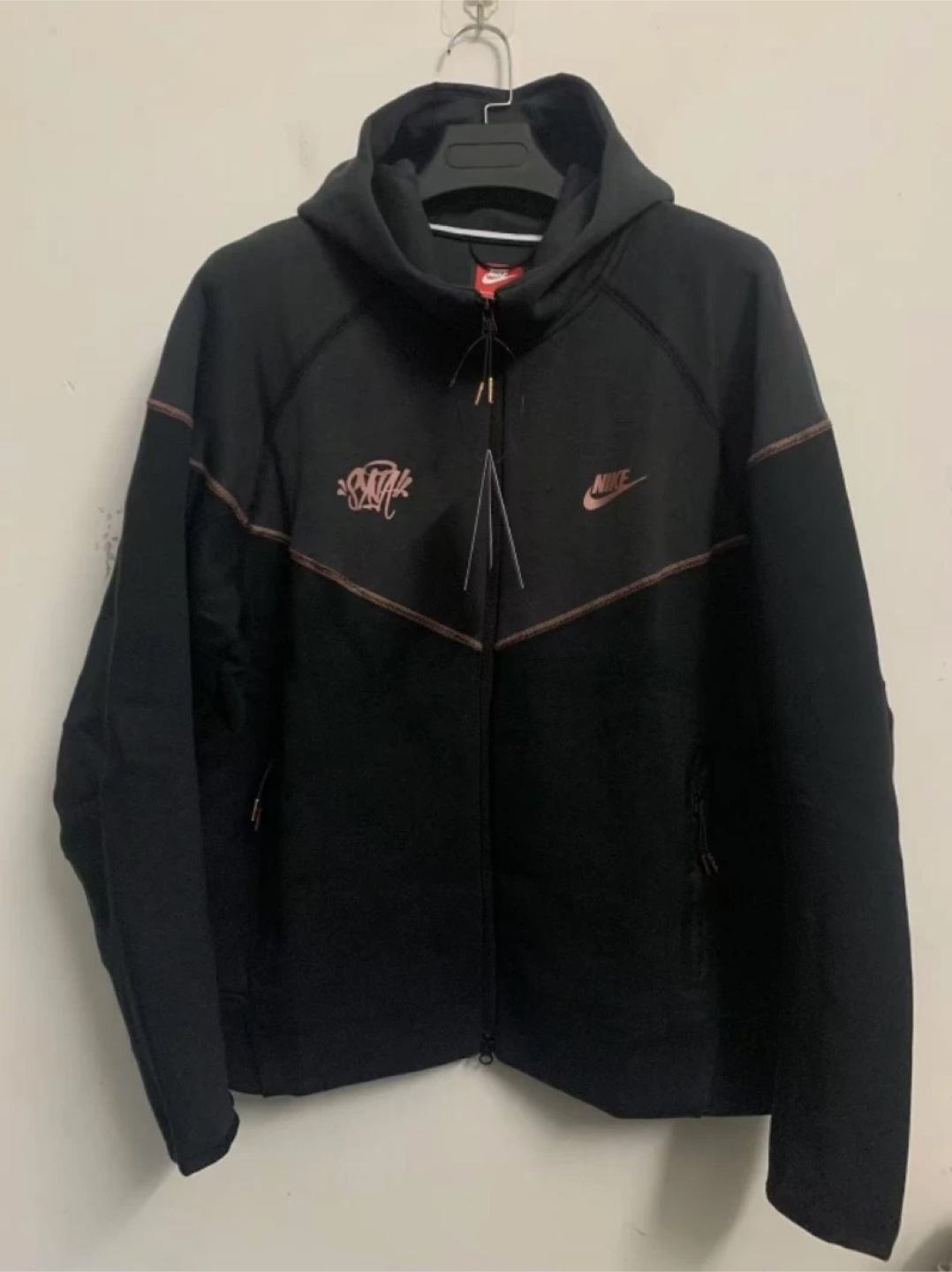 Nike Tech Fleece Hoodie - Rose Gold Details