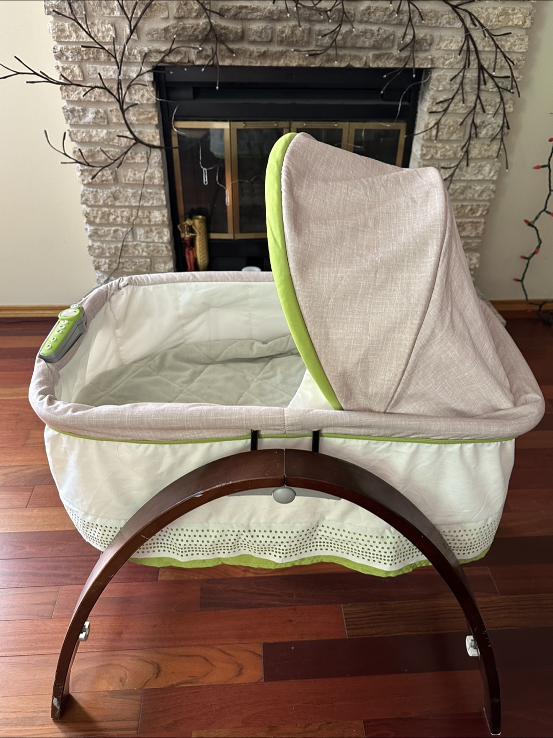 Baby bassinet with stand, music, and vibration