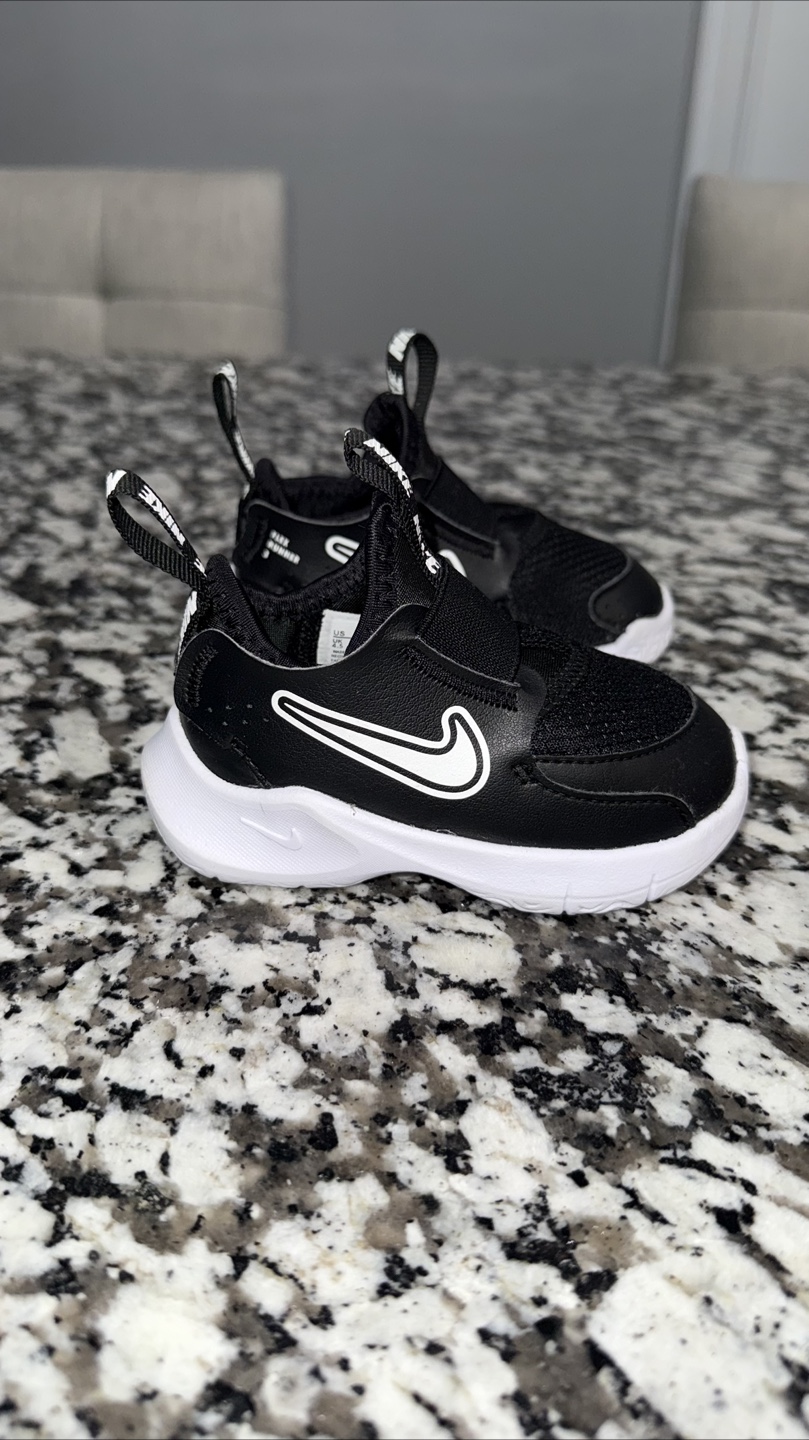 Nike Flex Runner 3 black toddler shoe size 5 - photo 3