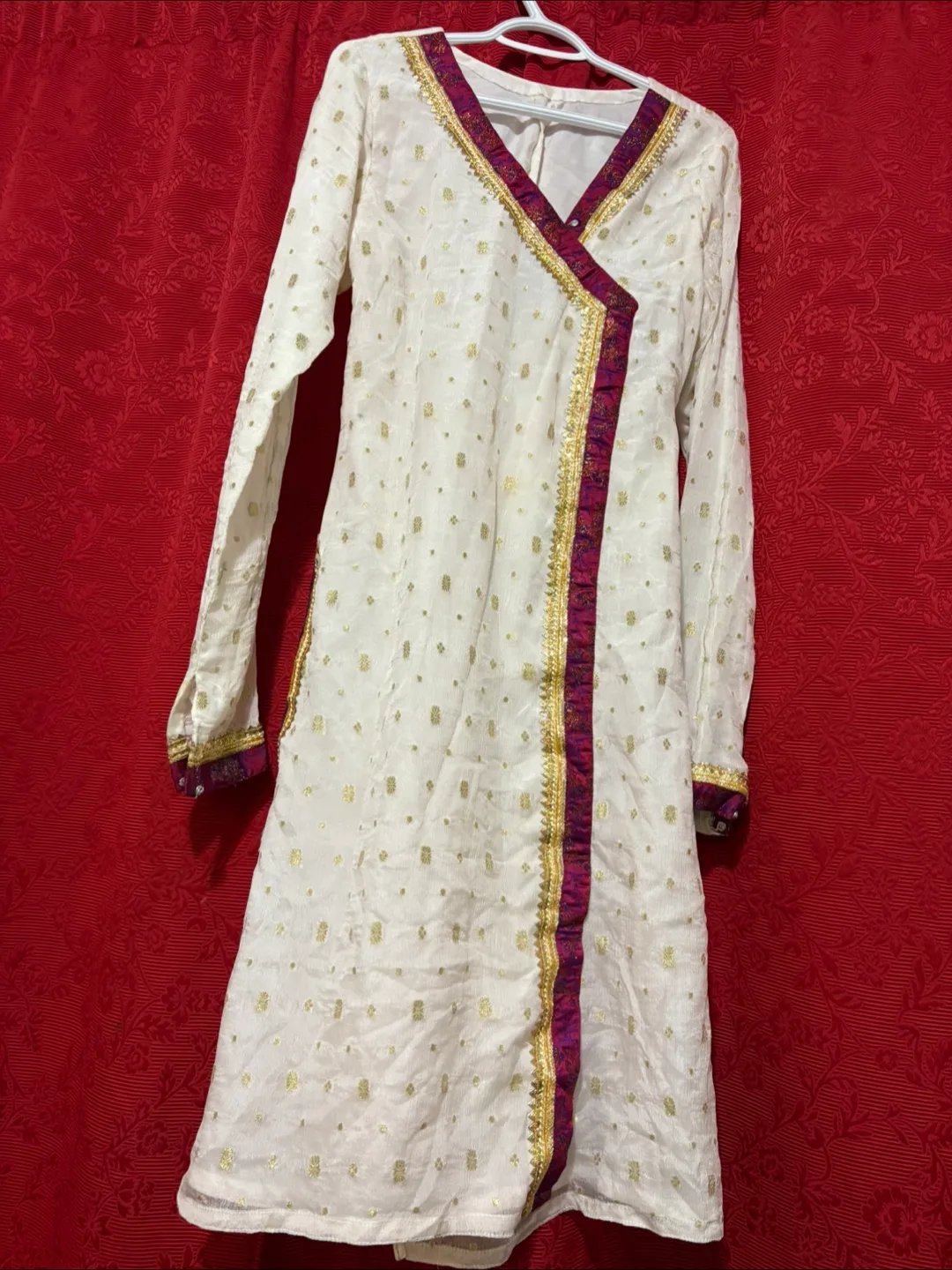 3 piece dress image indicator(2)