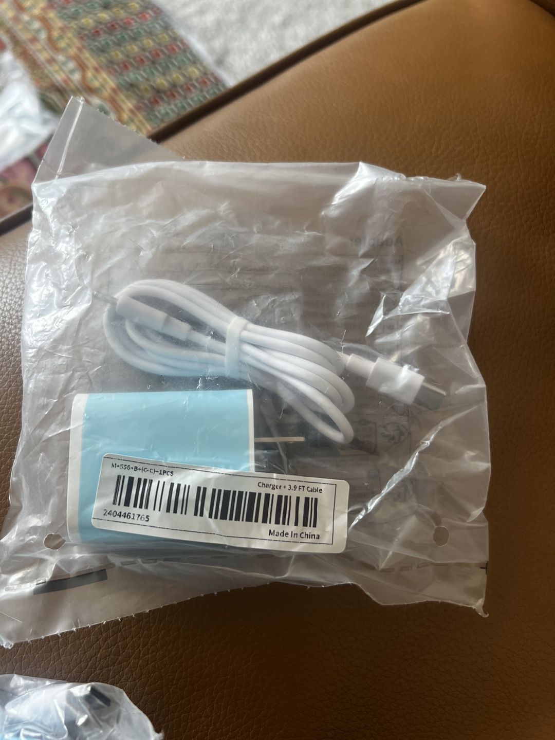 USB-C Charger with 3.9 FT Cable - photo 3