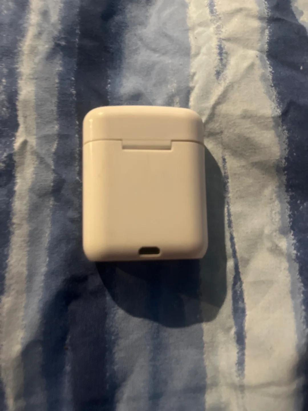 Wireless Earbuds with Charging Case image indicator(4)