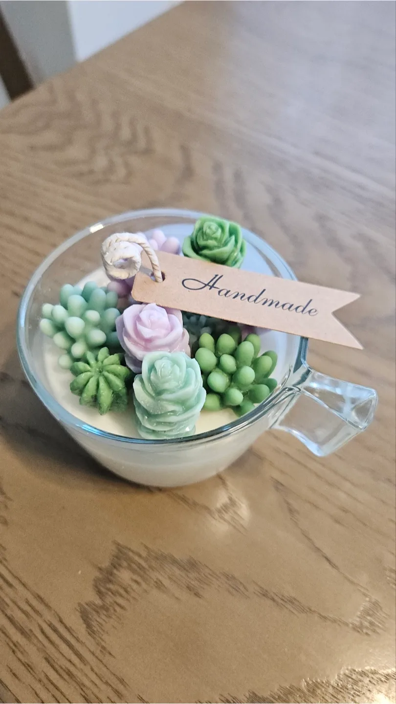 Handmade Soy Candles – Cute, Scented, Gift-Ready image indicator(4)