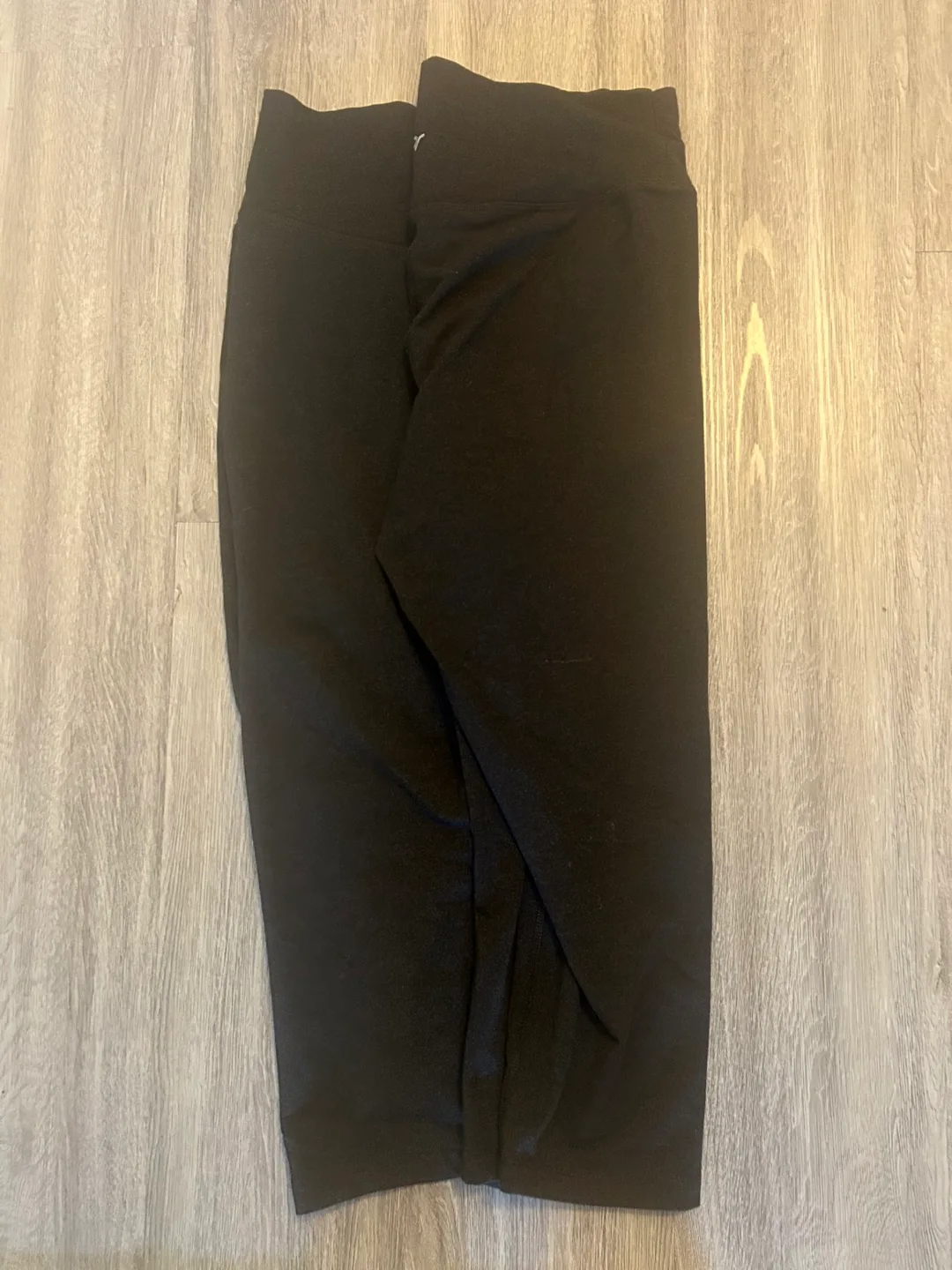 Womens Old Navy Active Go-Dry Leggings Capris - Black - 2 Pairs thumbnail