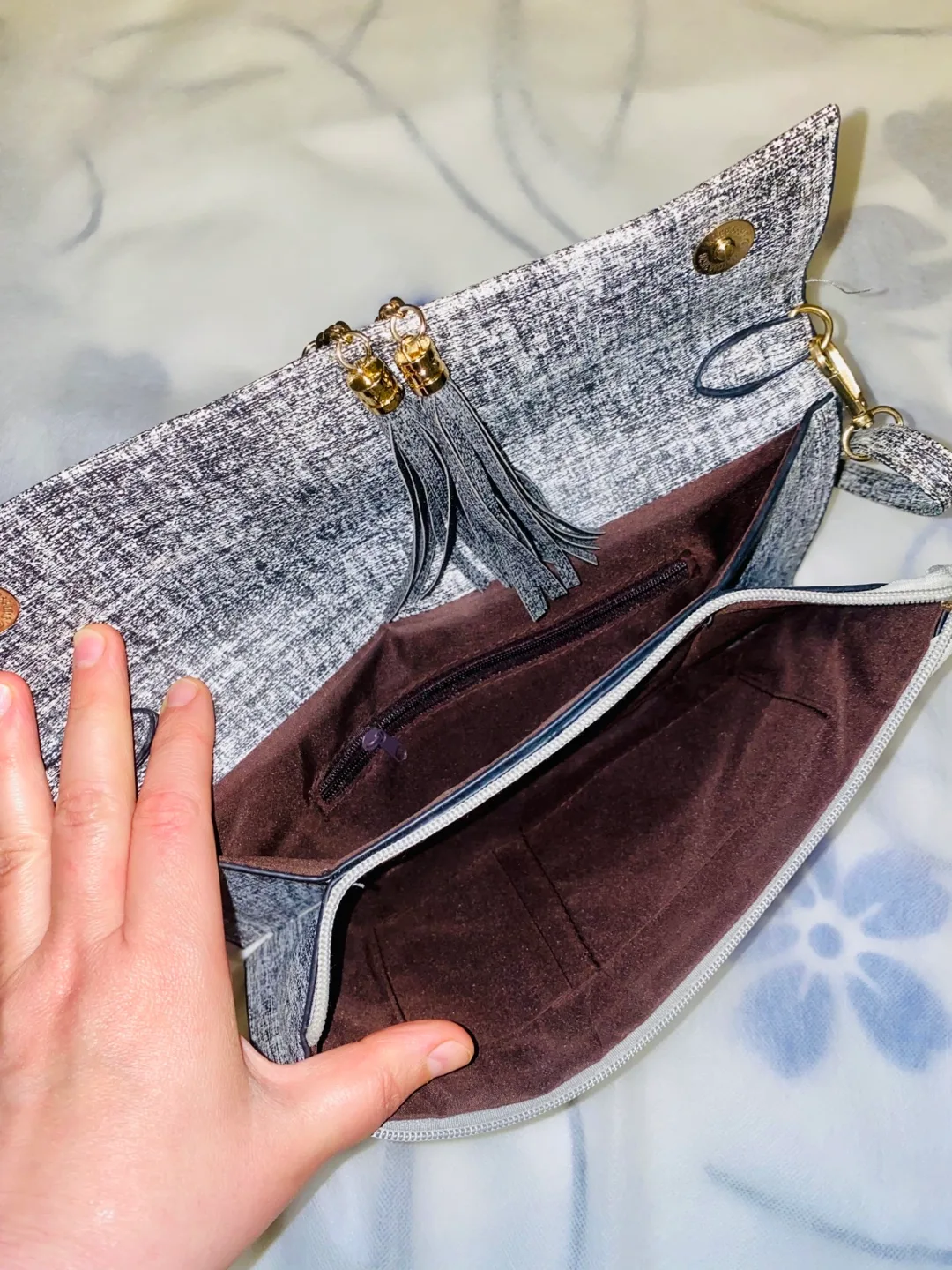 Grey and Black Tassel Crossbody Clutch image indicator(5)