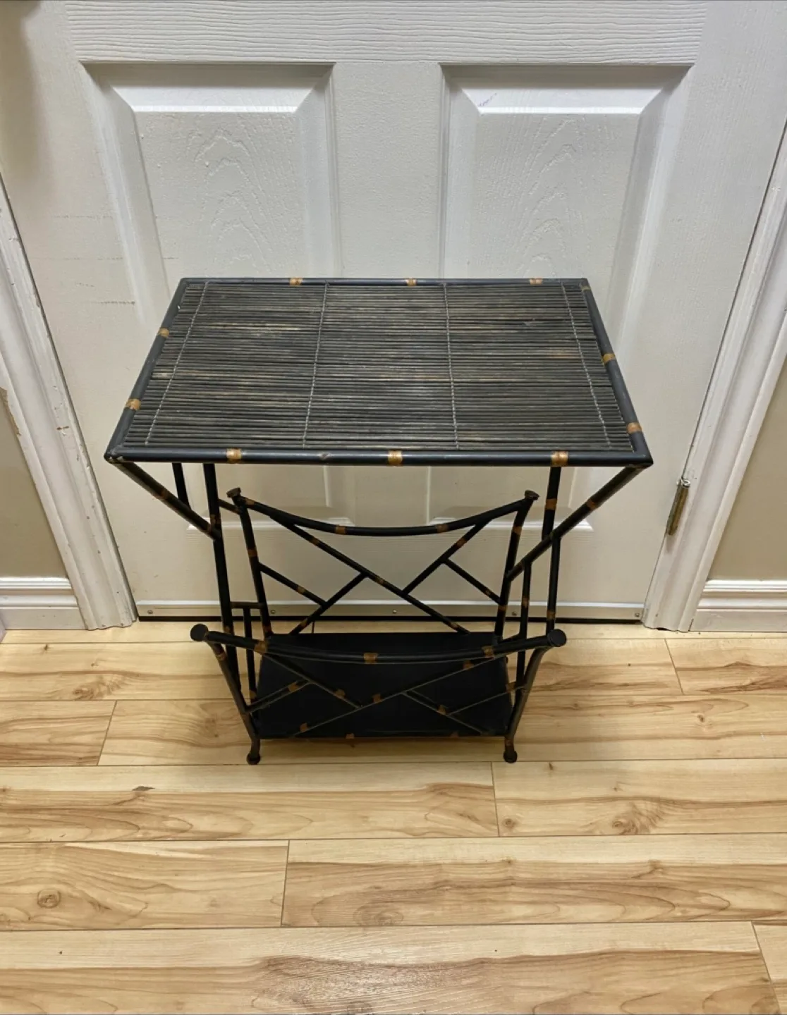 Side Table image indicator(3)