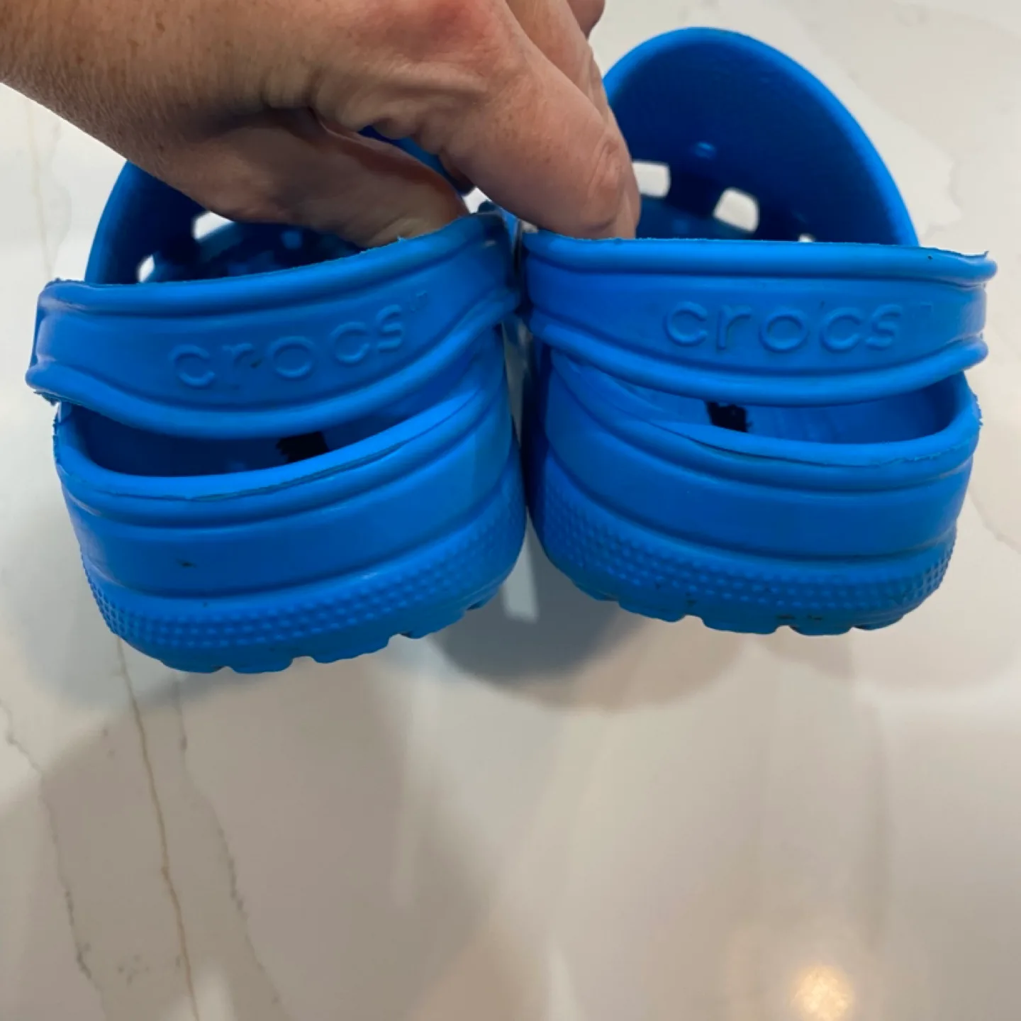 Size 2/4 kids Crocs image indicator(3)