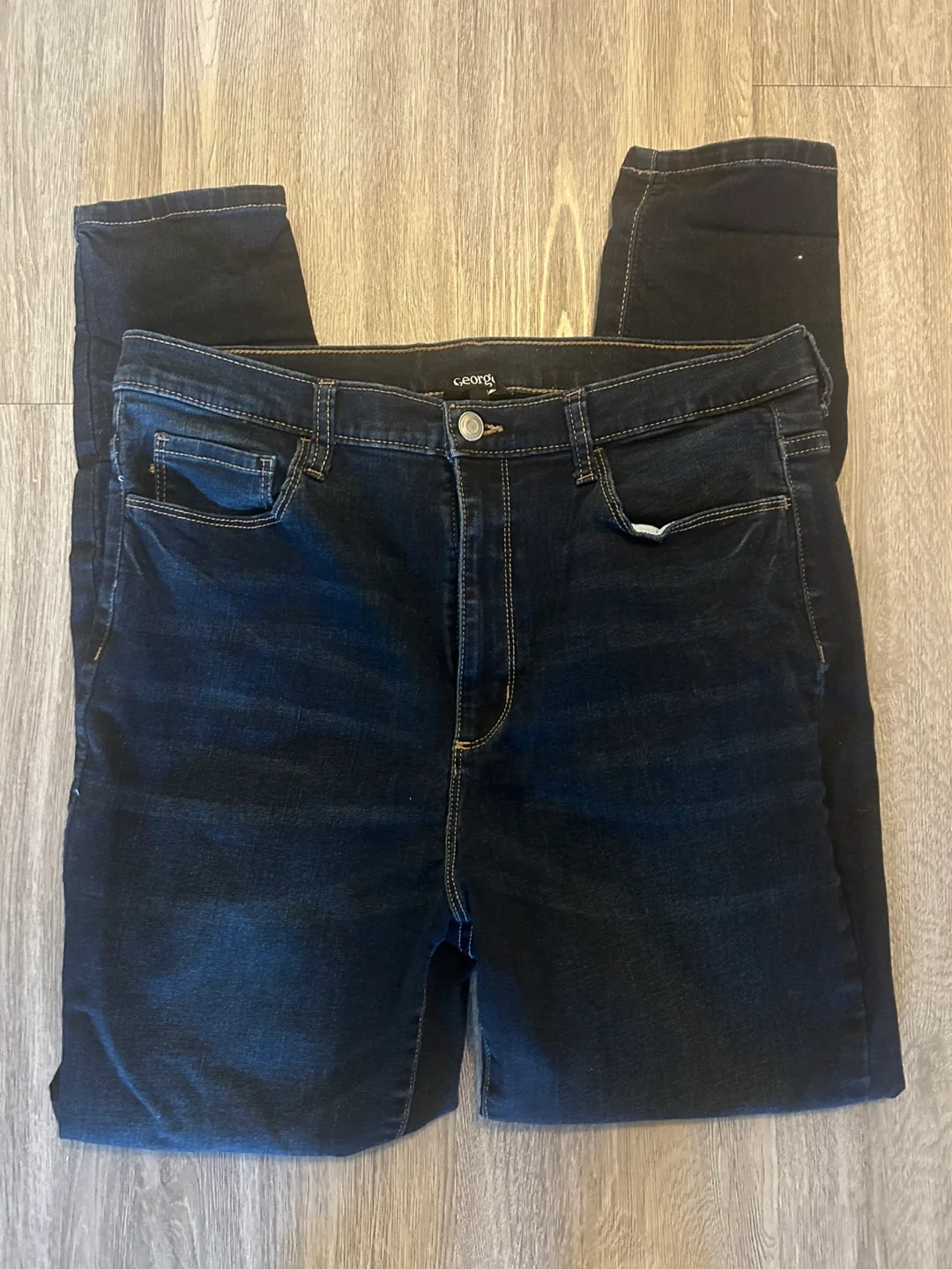 Womens George Dark Wash High-Waisted Jeans thumbnail