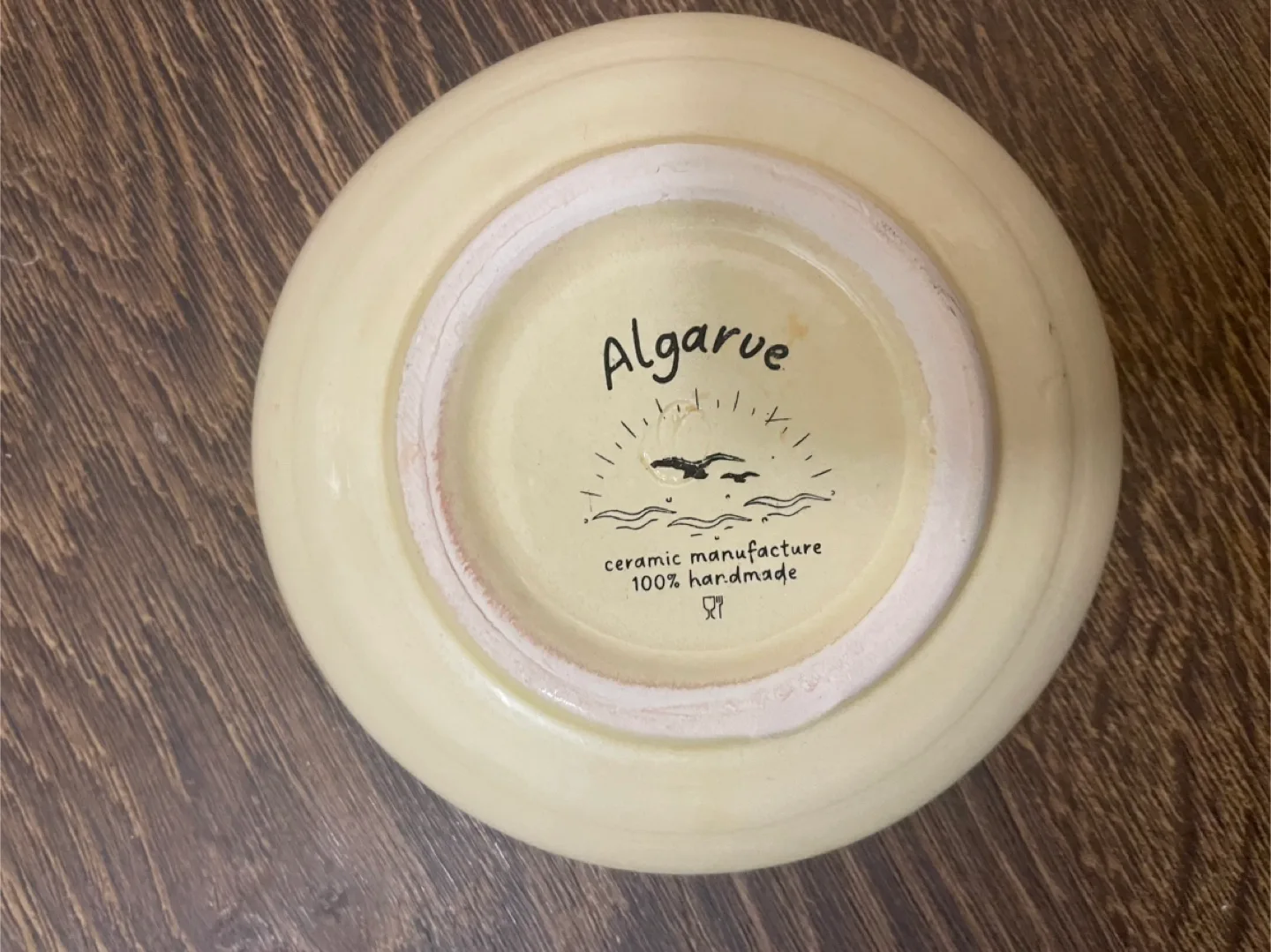 Algarve Handmade Ceramic Garlic Grater with a brush for cleaning image indicator(3)