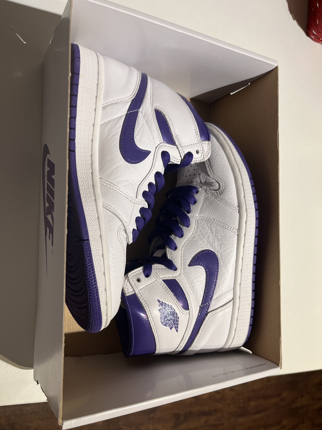 Nike Air Jordan 1 High OG WMNS 'Court Purple'