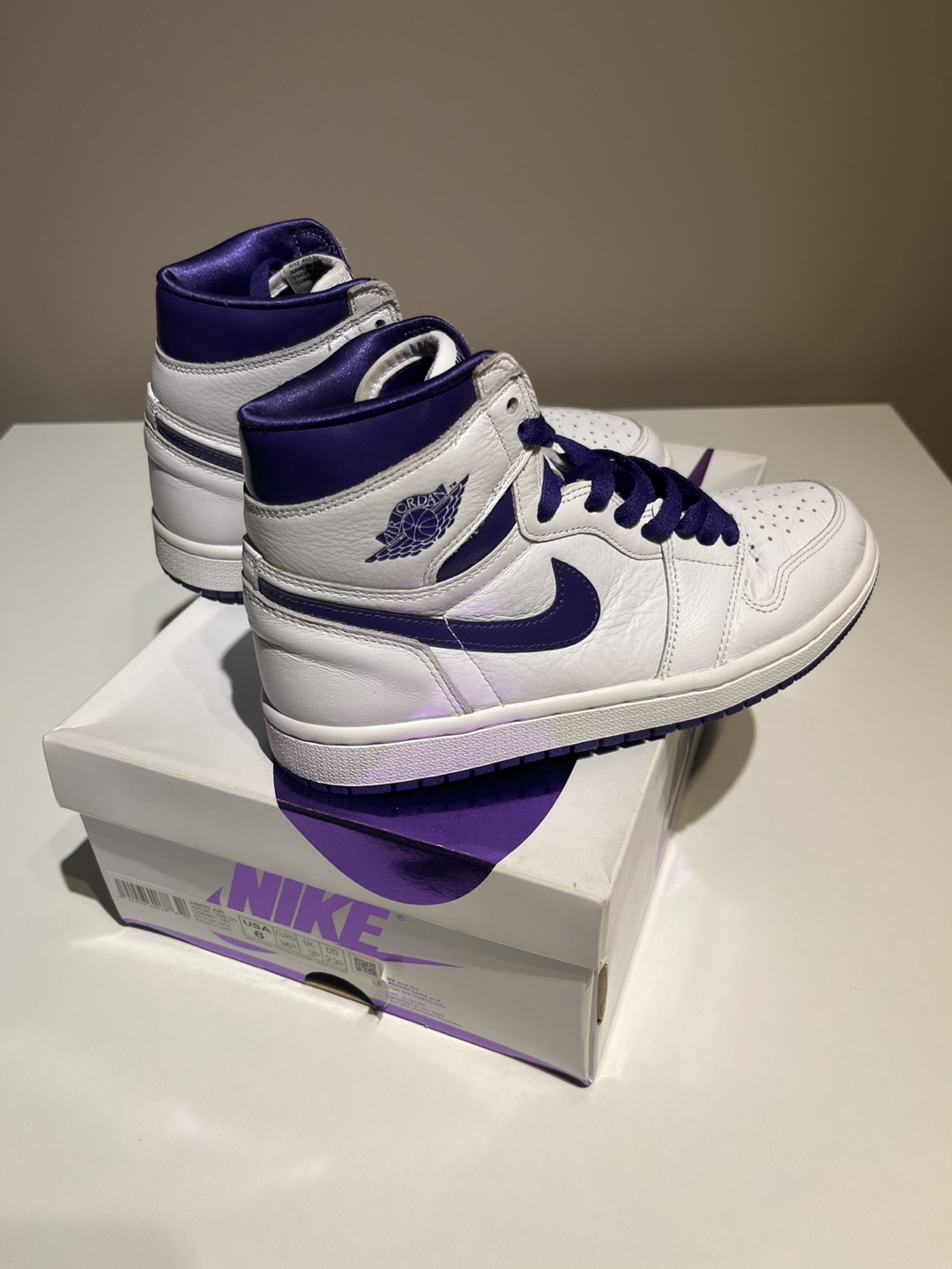 Nike Air Jordan 1 High OG WMNS 'Court Purple' - photo 3