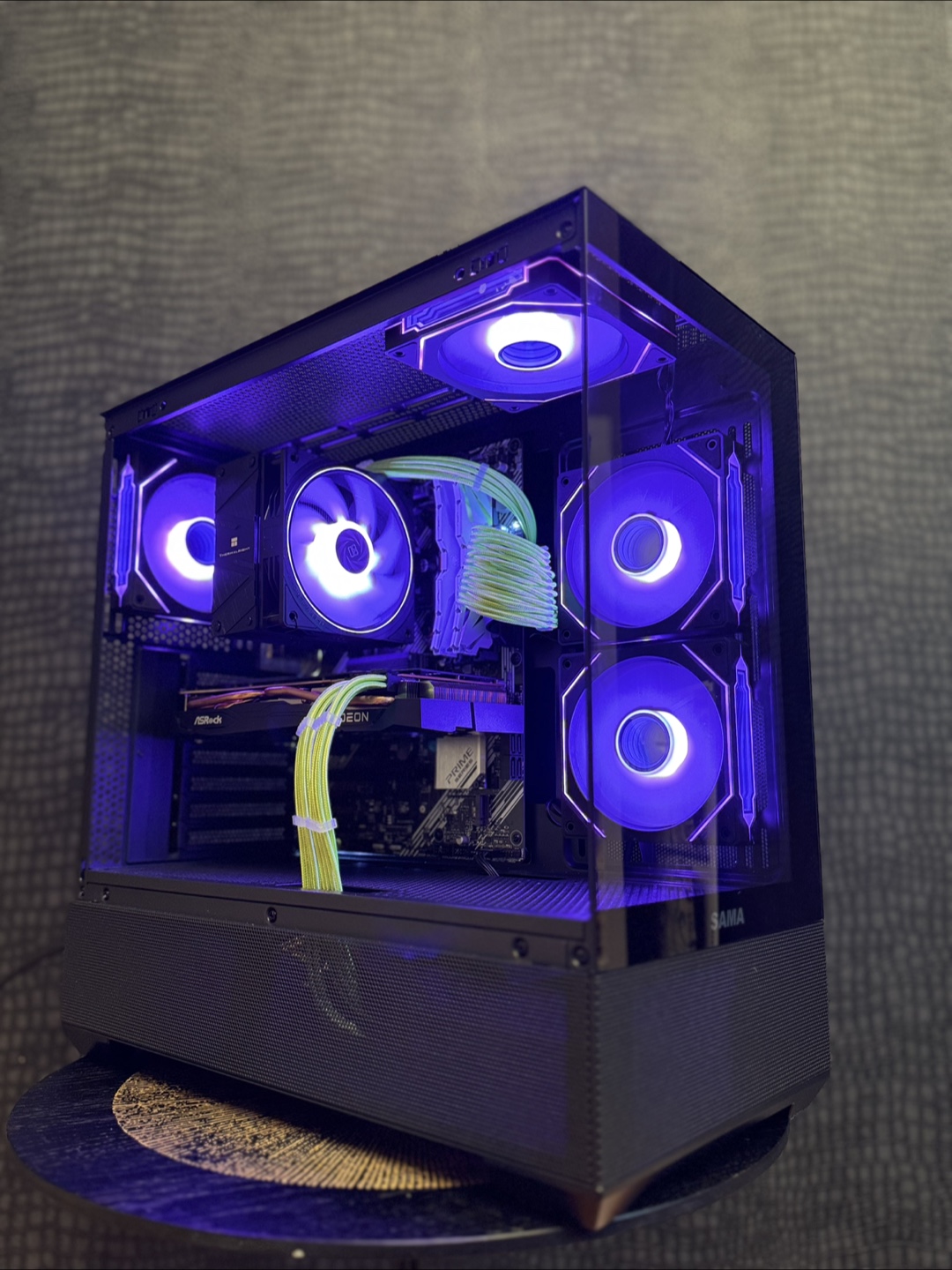 🍀EMERALD🍀 RX 6700xt (3070 EQUIVALENT) GAMING PC - photo 3
