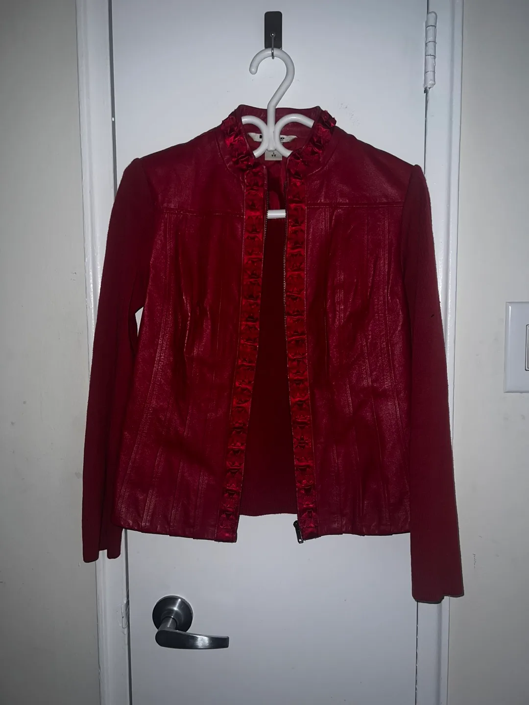 Peter Nygard Red Leather Ruffled Studded Jacket Sz 8 image indicator(2)