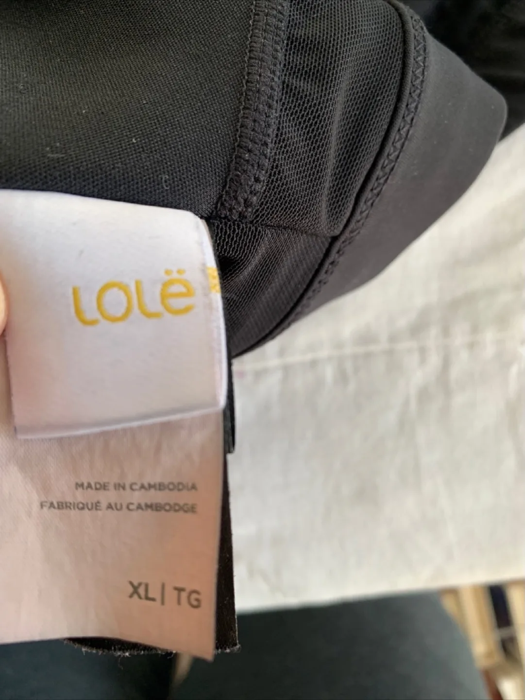 Lolë Black Sports Bra - Size XL thumbnail