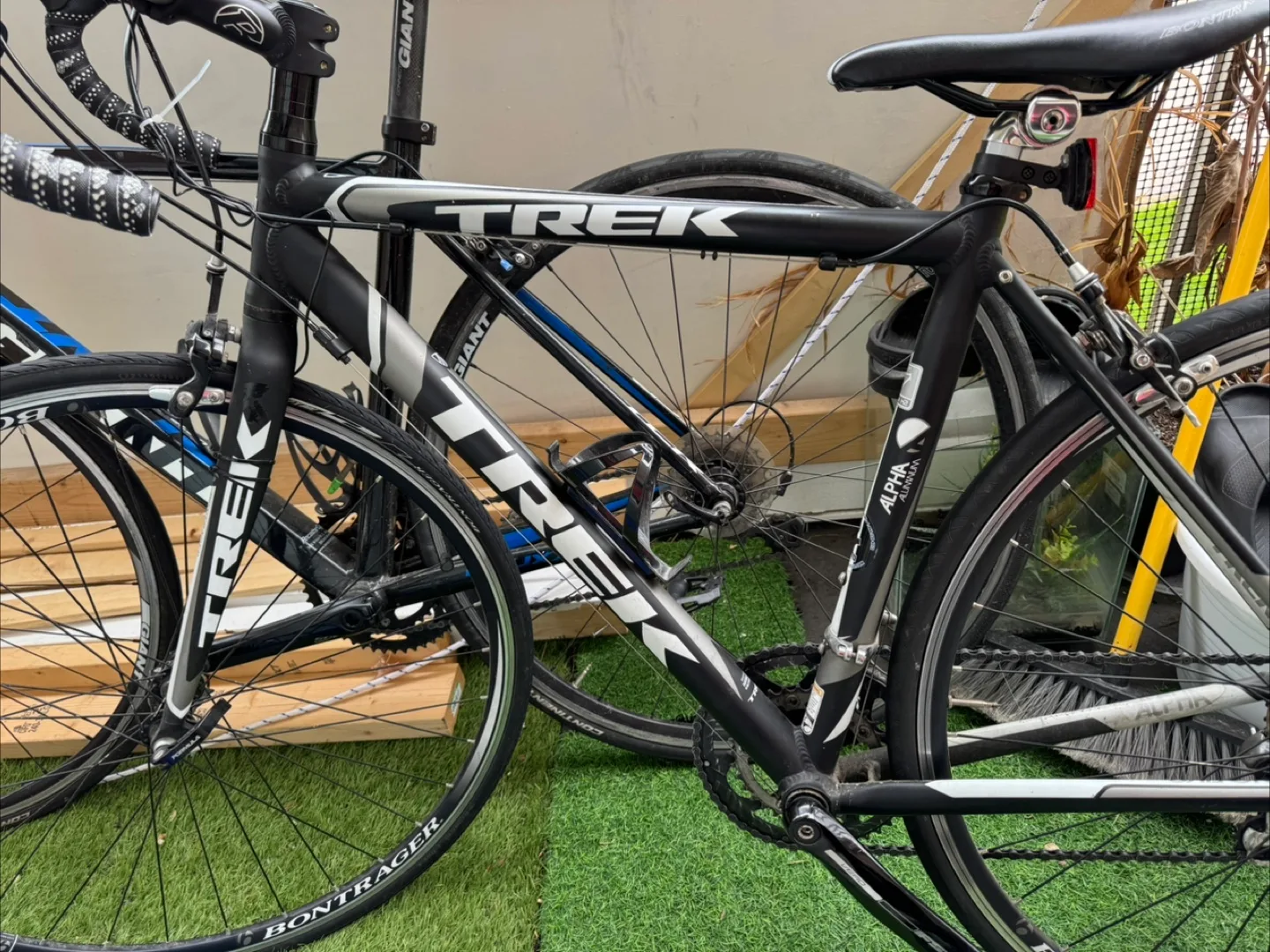 Trek Alpha Road Bike thumbnail