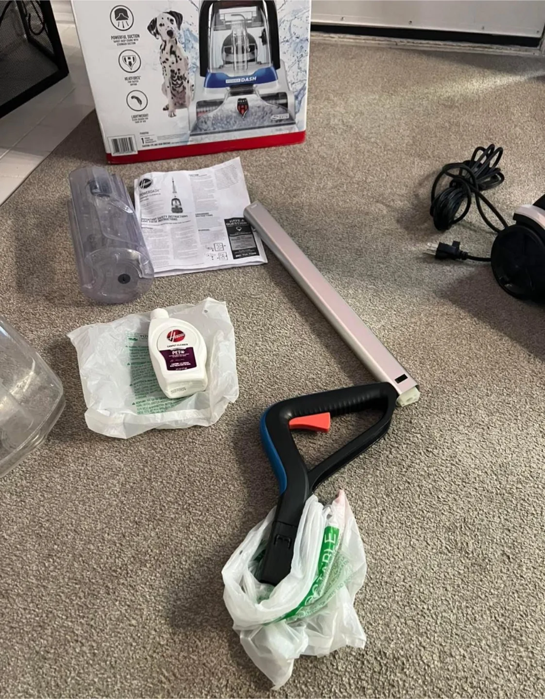 Hoover Compact Carpet Cleaner w/ Shampoo image indicator(5)