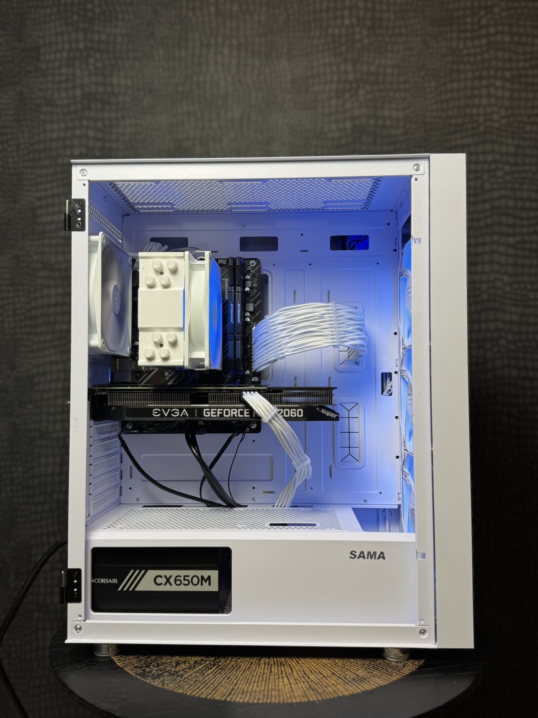 ❄️FROSTY❄️ RTX 2060 SUPER GAMING PC - photo 4