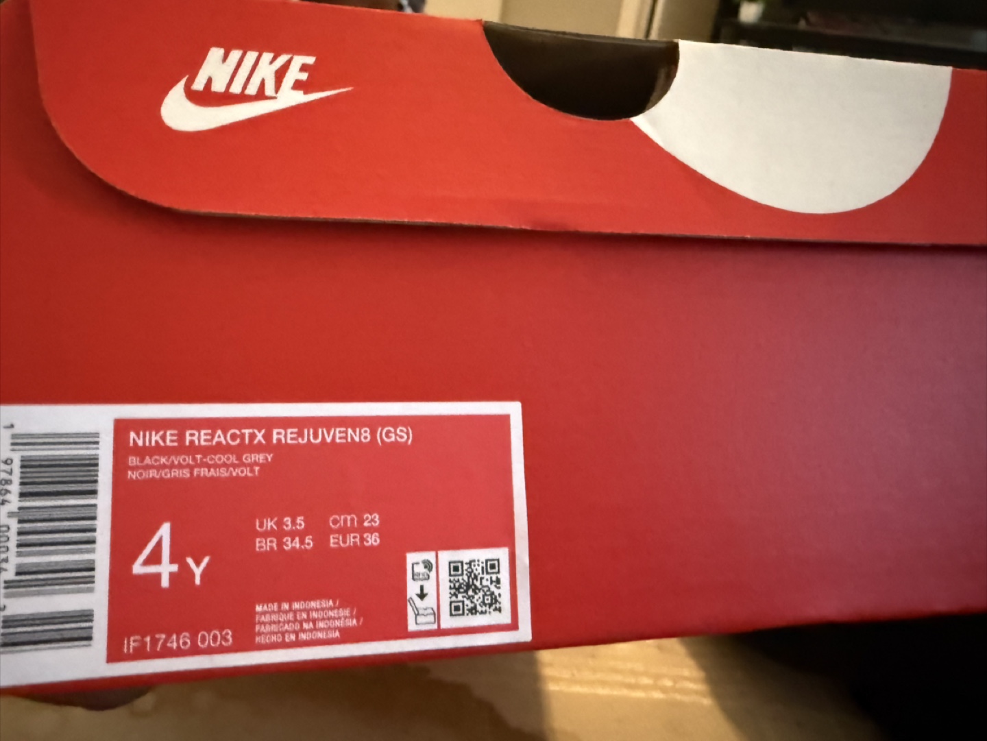 Nike ReactX Rejuven8 (GS) Size 4Y - photo 3
