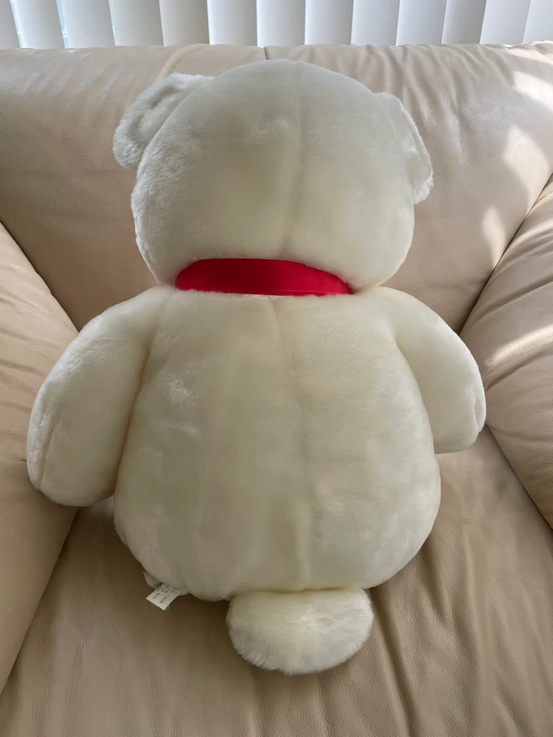 Adorable Large White Teddy Bear image indicator(4)