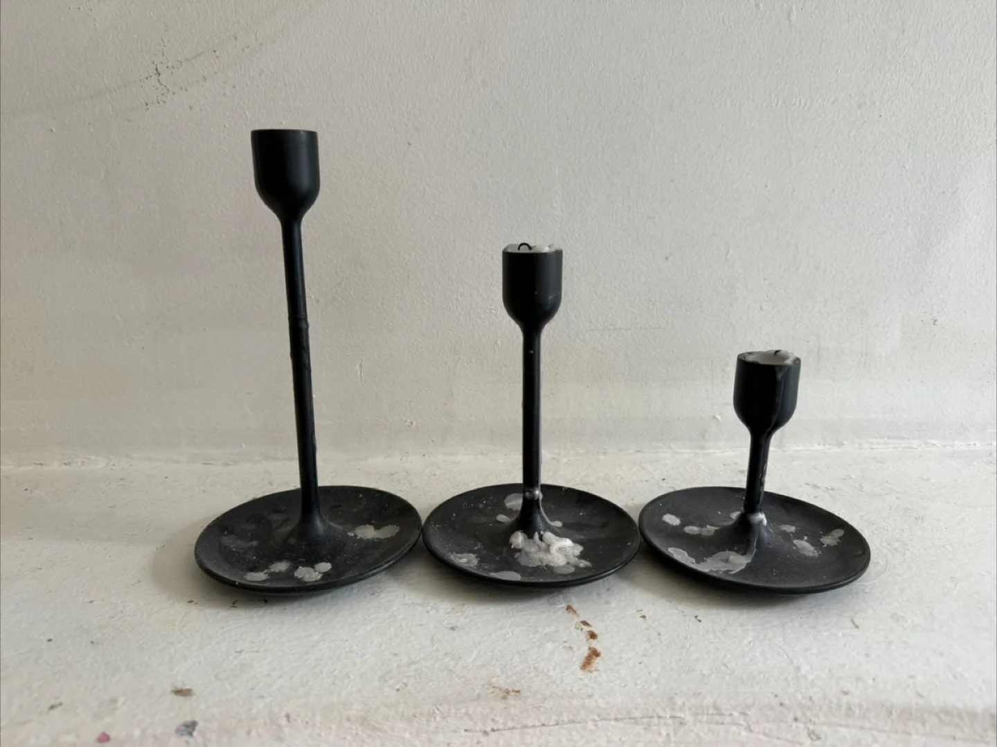 Set of 3 Black Metal Candlesticks thumbnail
