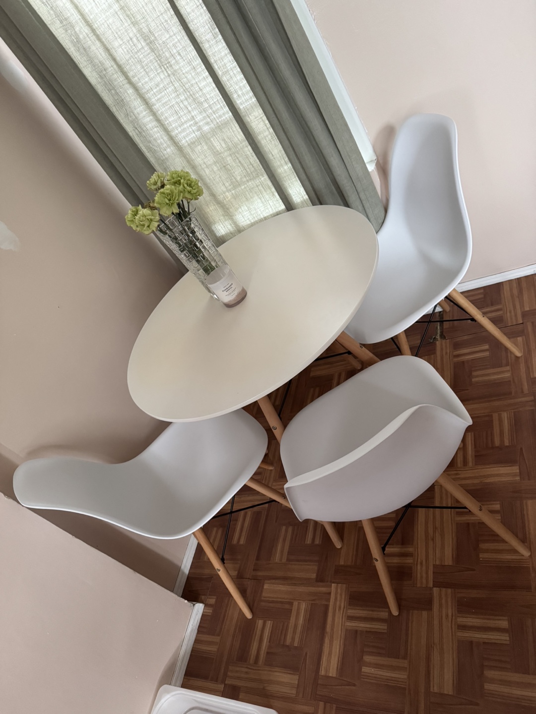 White Round Table and Three Chairs Dining Set
