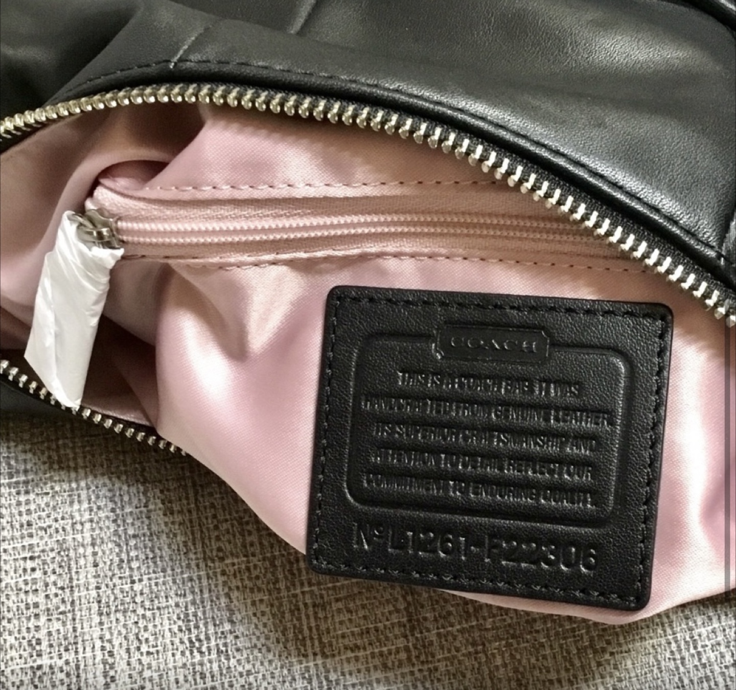 Coach Black Leather Shoulder Bag - photo 3