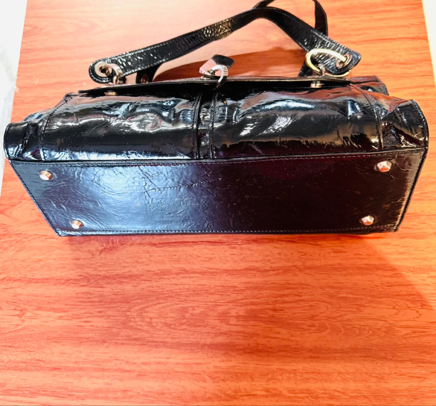 CHARLES DAVID Black Patent Leather Handbag image indicator(3)