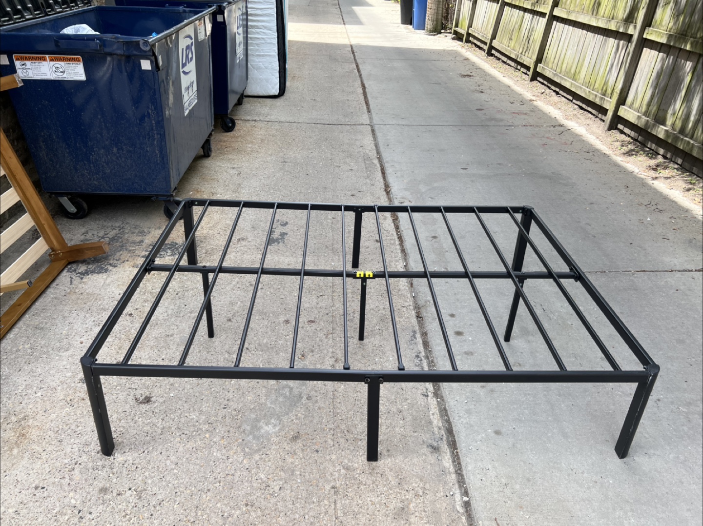 Black Metal full-size  Bed Frame - photo 3