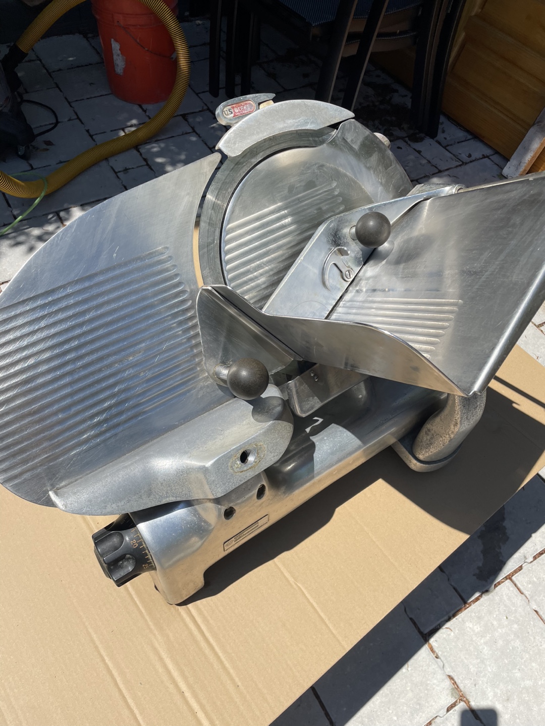 Vintage Berkel Model 830 Meat Slicer - photo 4