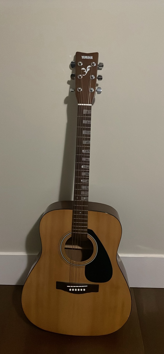 Yamaha F310 Acoustic Guitar - photo 2