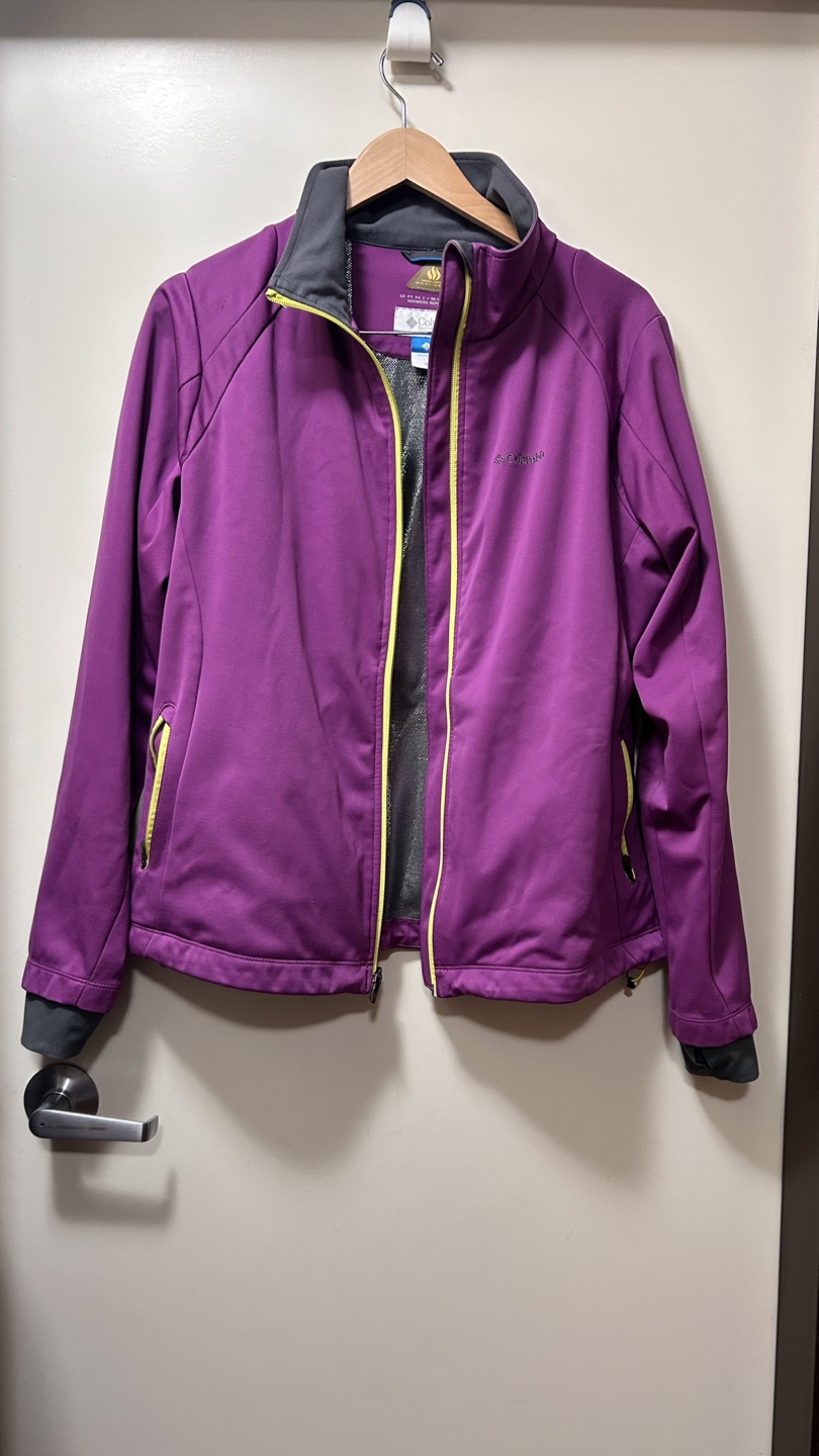 Columbia Sportswear Women's Purple Softshell Jacket - Size XL