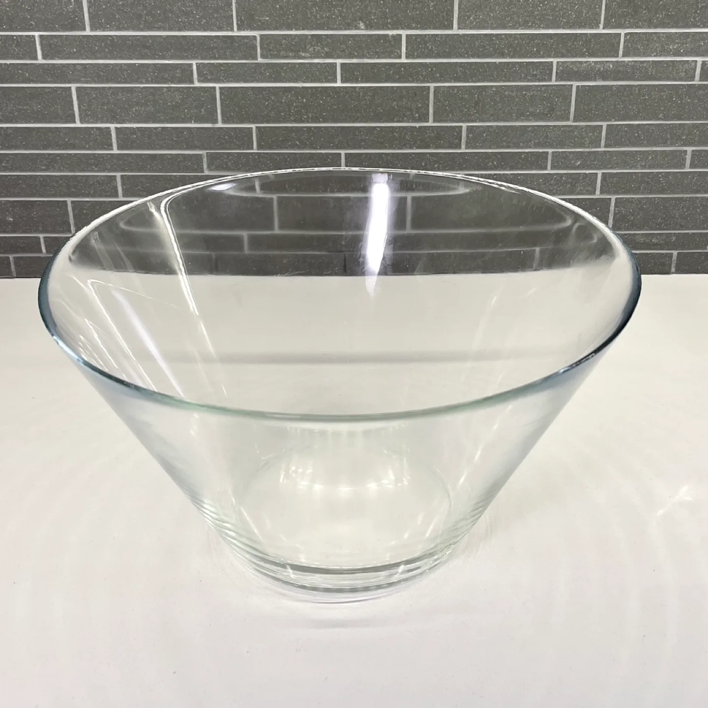 Large Clear Glass Bowl thumbnail