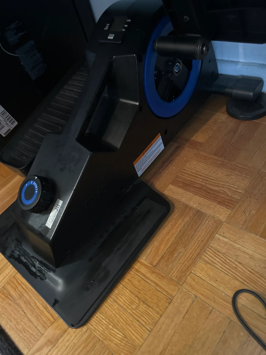 Cubii Jr. Under-Desk Elliptical image indicator(2)