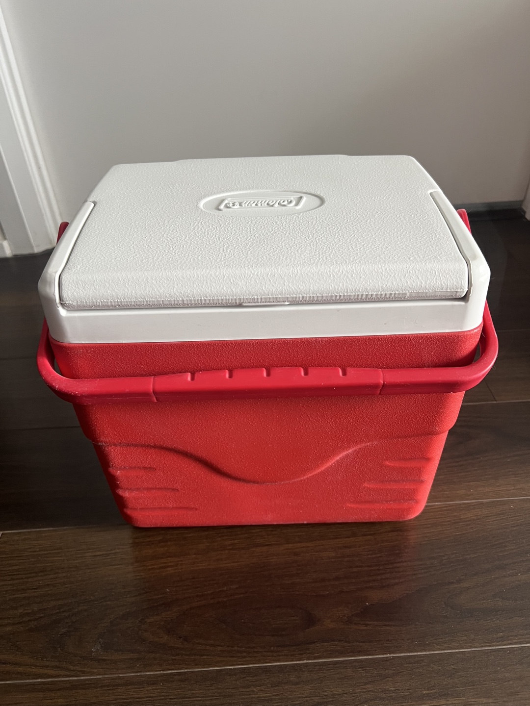 Coleman Cooler  - 9qt / 8.6 Litre