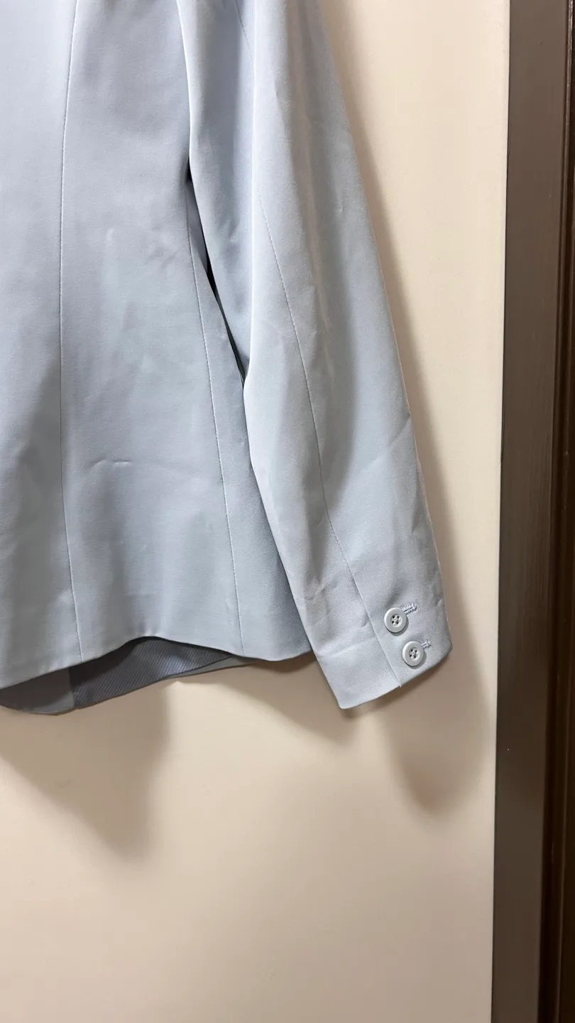 Suzy Levanto Women's Light Blue Blazer, Size 8 image indicator(6)