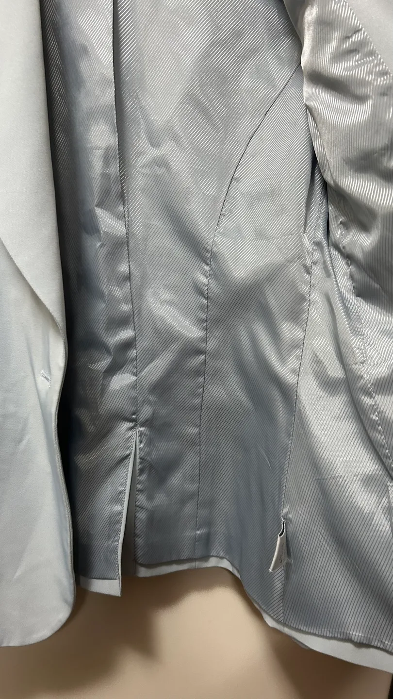 Suzy Levanto Women's Light Blue Blazer, Size 8 image indicator(5)