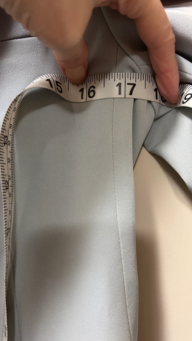 Suzy Levanto Women's Light Blue Blazer, Size 8 image indicator(8)