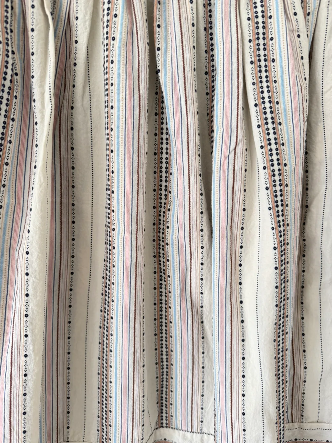 Cream-Pink Patterned Skirt image indicator(4)