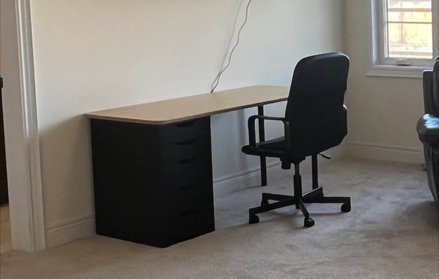 Ikea Desk for Sale image indicator(3)