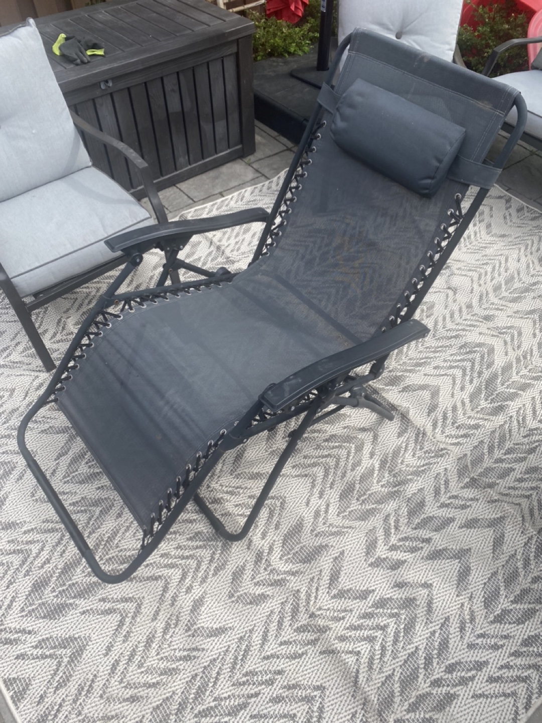 Relaxing Outdoor Sling Recliner Chair - photo 3