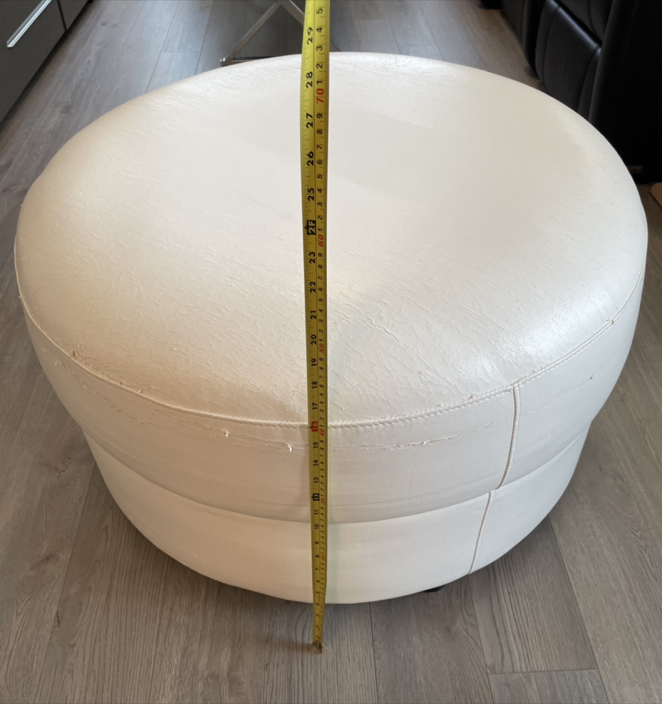 Round White Ottoman Footstool - photo 3