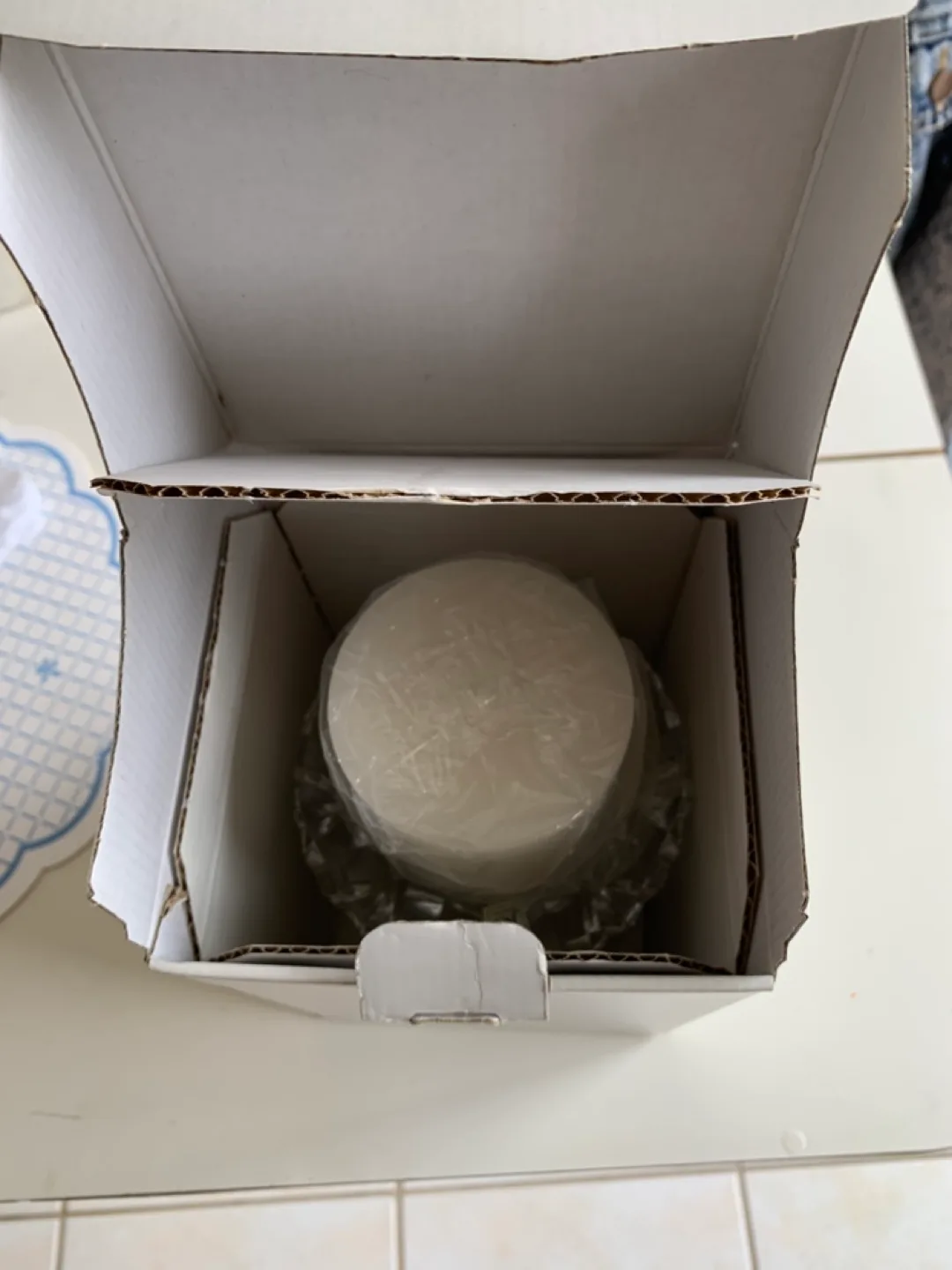 JG Durand Crystal Candle Holder with Candle image indicator(3)