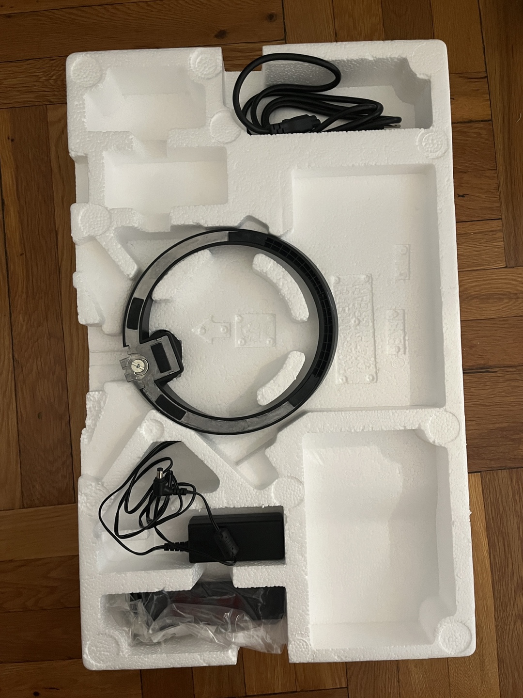 Acer monitor (24-inch) - photo 3