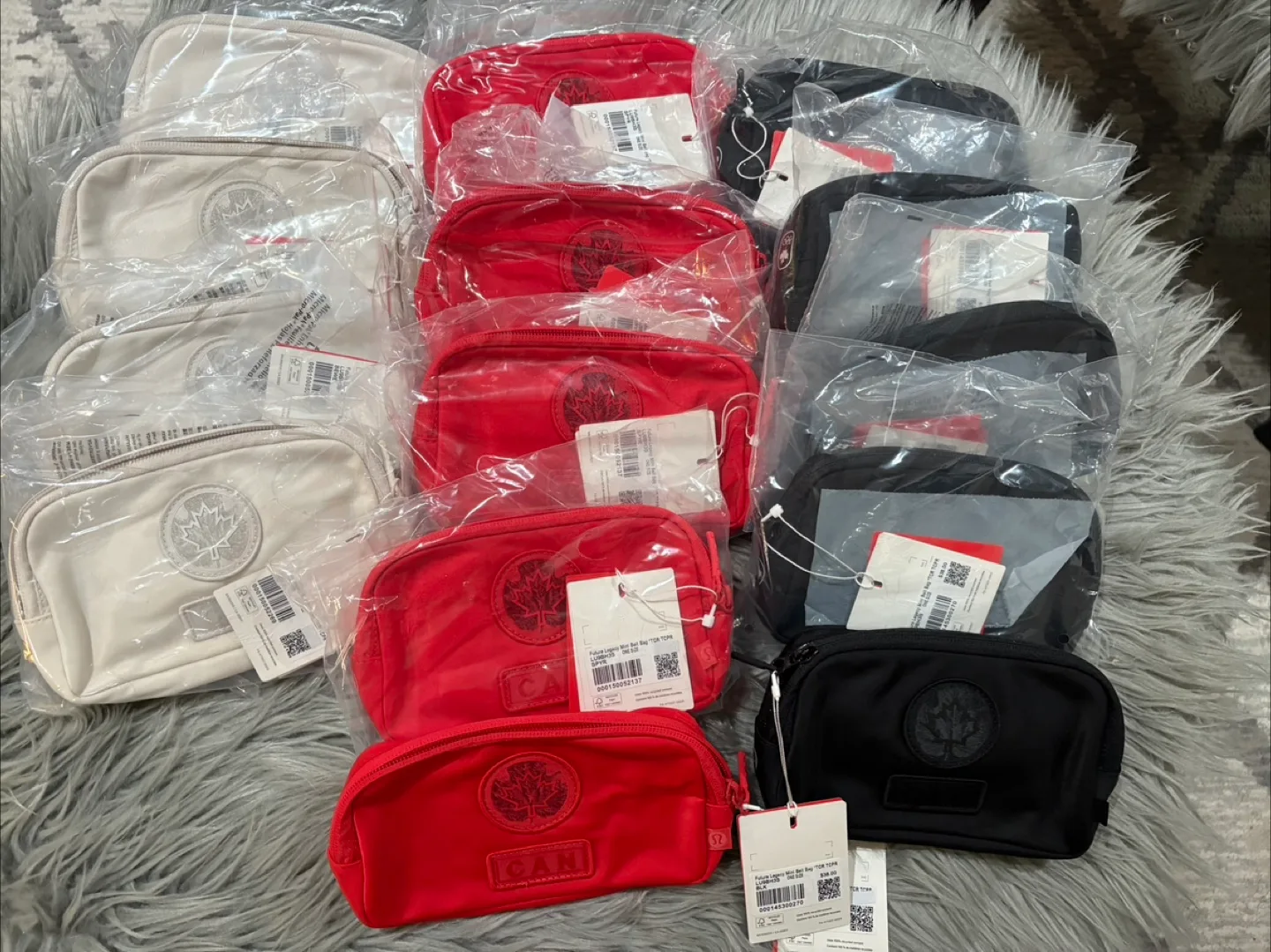 Lululemon x Canada Olympic Team Belt Bag - 3 colours image indicator(7)