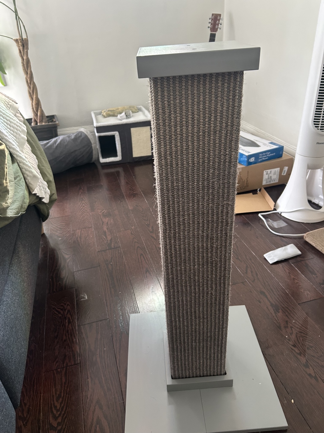 SmartCat Ultimate Scratching Post - Gray, Large (32 inch) - photo 2