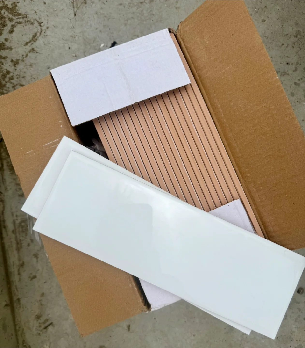 100x300mm Ceramic Wall Tiles - White Gloss image indicator(3)