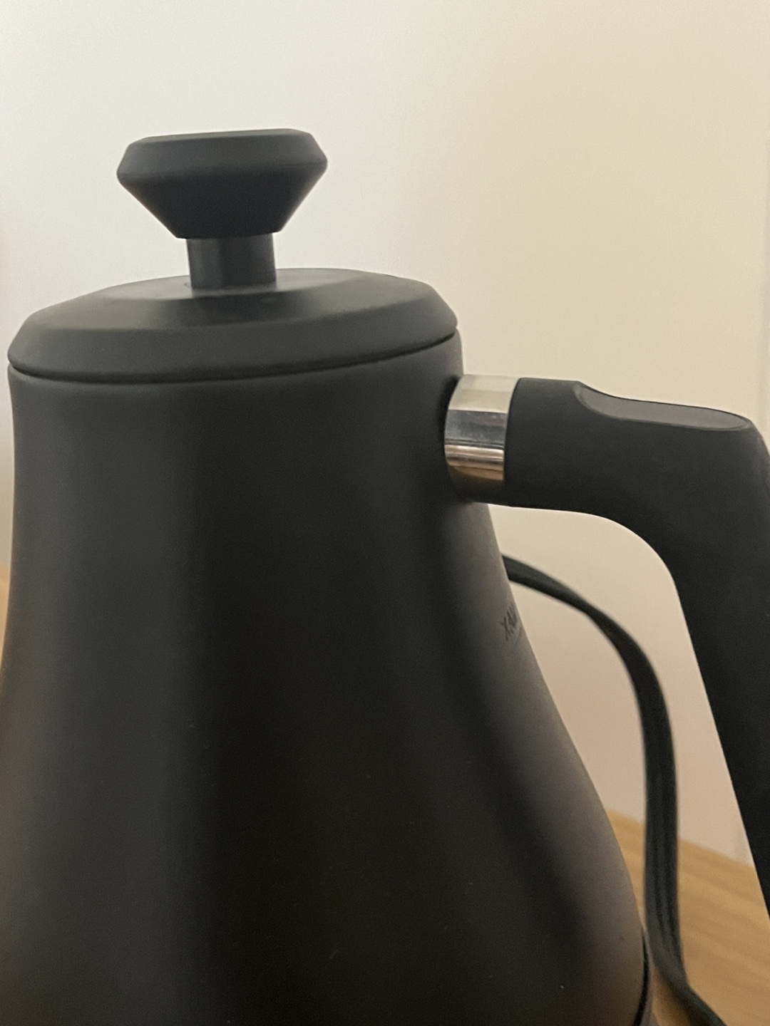 COSORI electric gooseneck kettle - photo 2